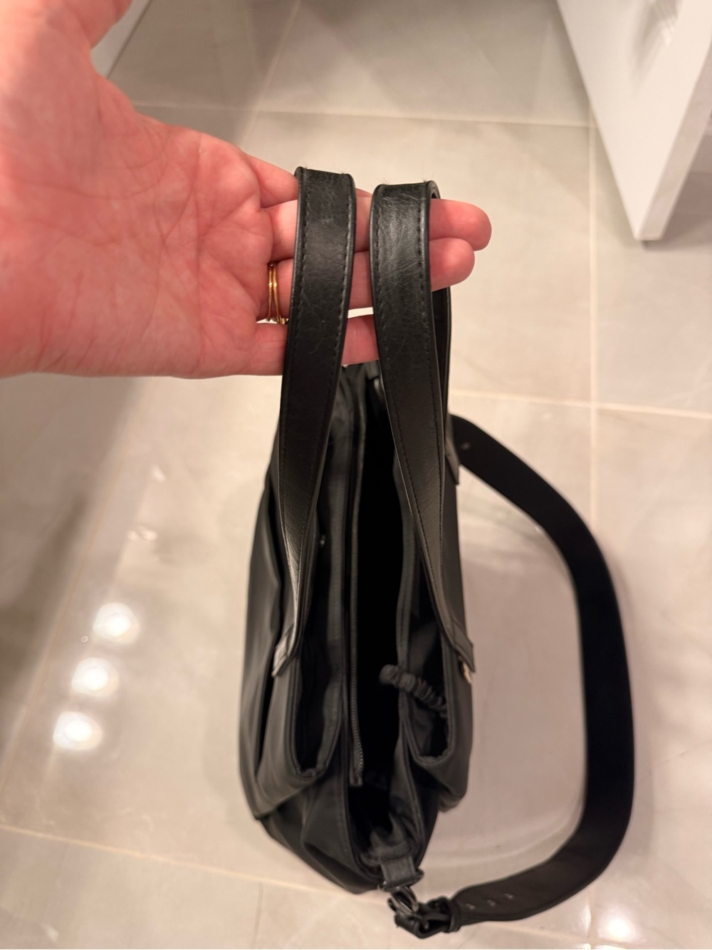 Beis Commuter Tote - Picture 8 of 11